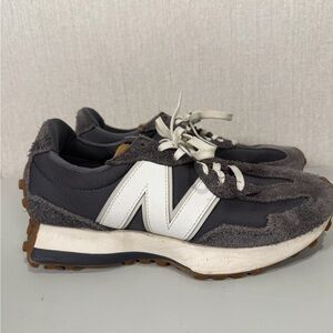 New Balance 327 Magnet White Women's Size 8